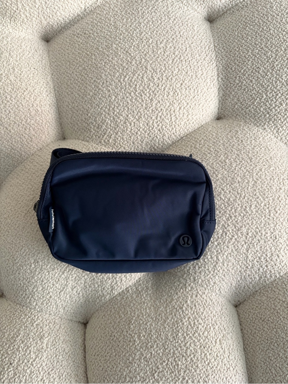 lululemon Everywhere Belt Bag 1L, True Navy